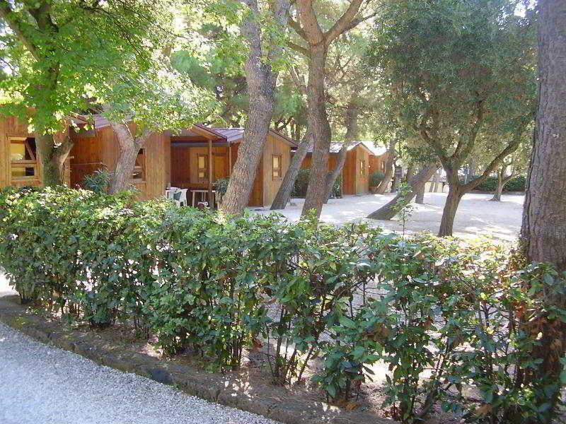 Camping Village Riviera Numana Exterior photo